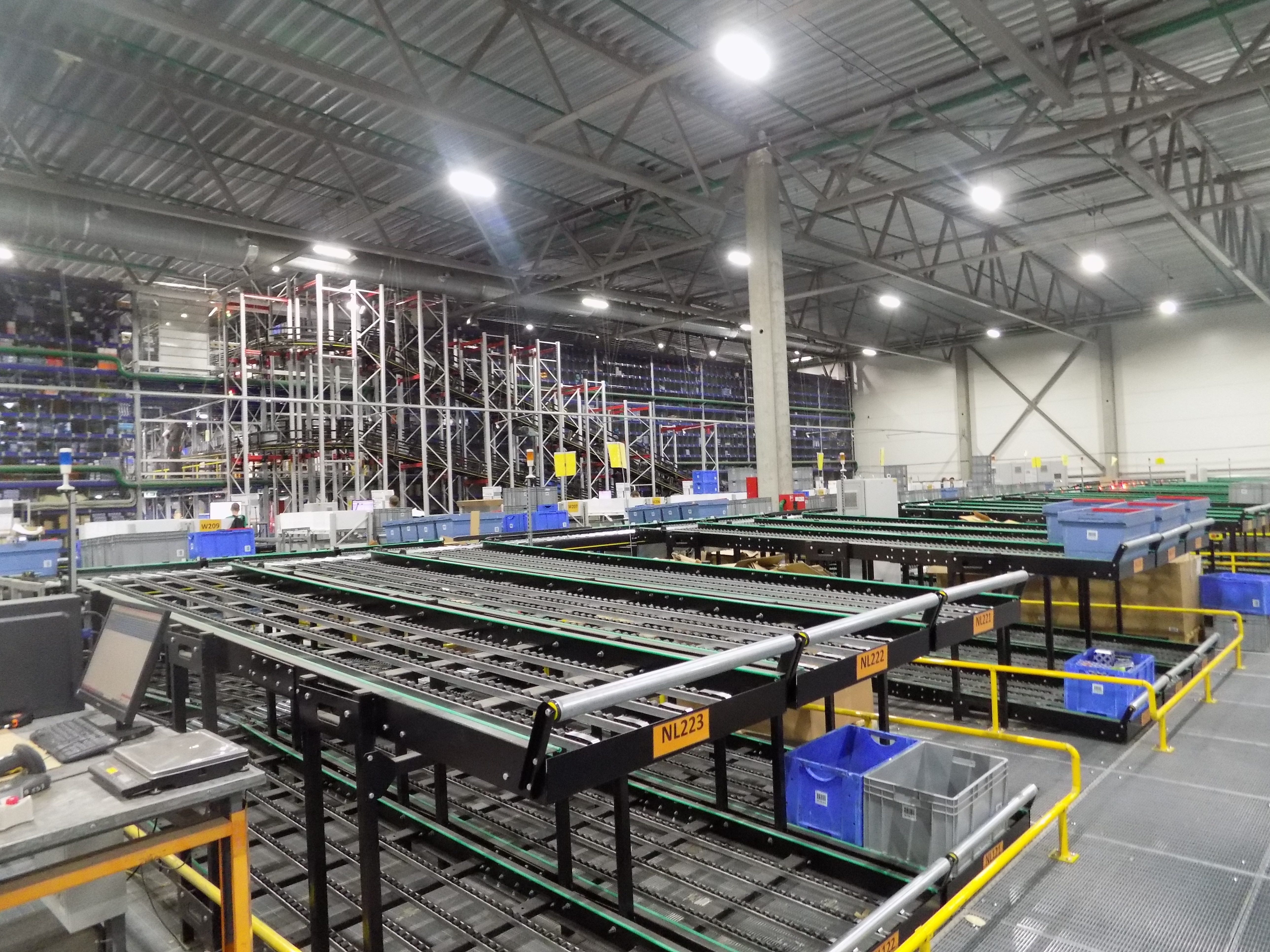 Складской конвейер